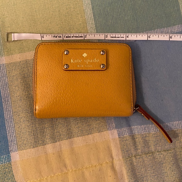 Kate Spade Wallet - Picture 4 of 9